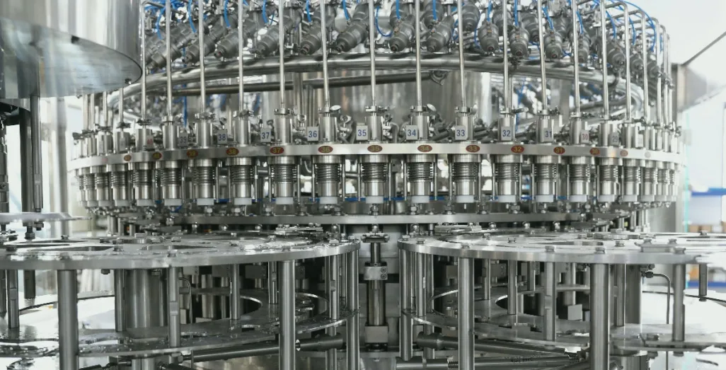 Blow-fill-cap Combibloc for Still Water