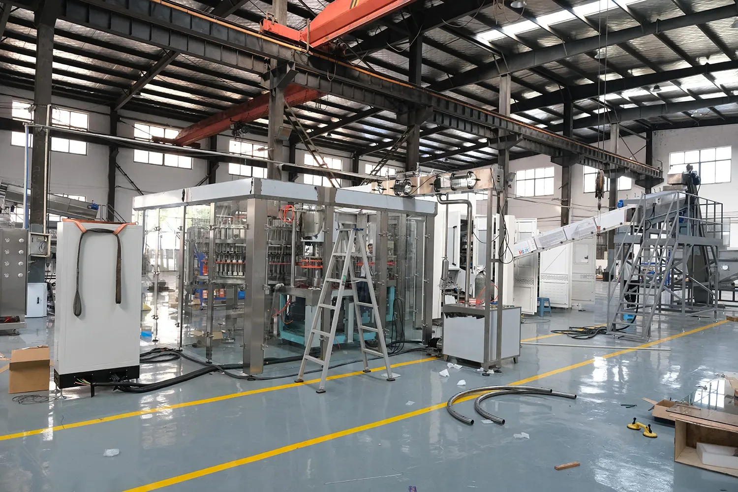 blow-fill-cap combi-block