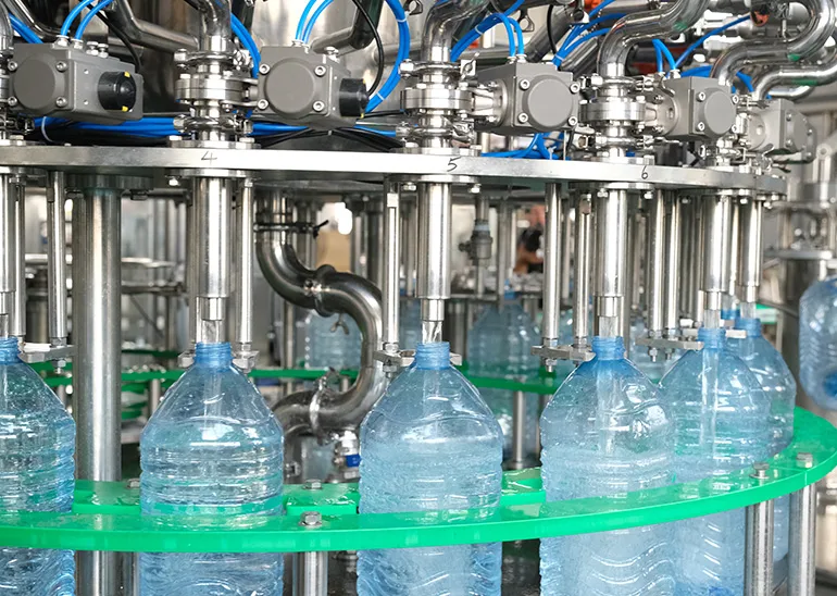 How Automated Water Filling Machines Enhance Efficiency in Beverage Production