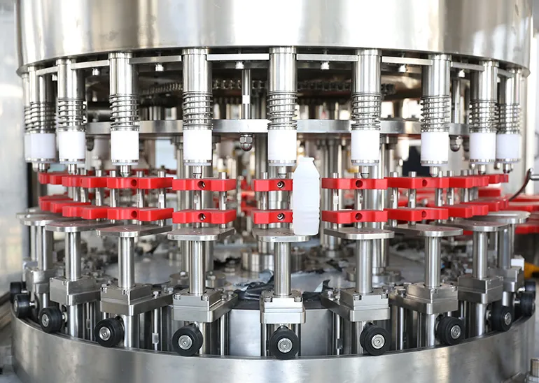 Filling Machine for Bottle With Aluminum Foil