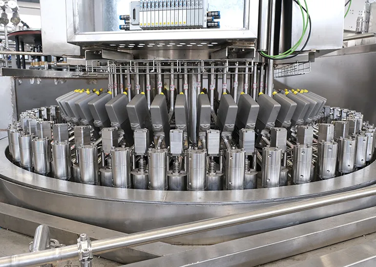 Choosing the Right Hotfill Machine for Juice and Tea Drinks