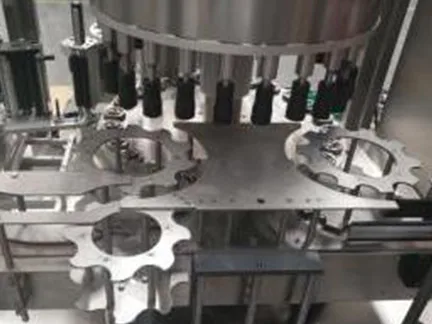 Rotary Sticker Labeling Machine