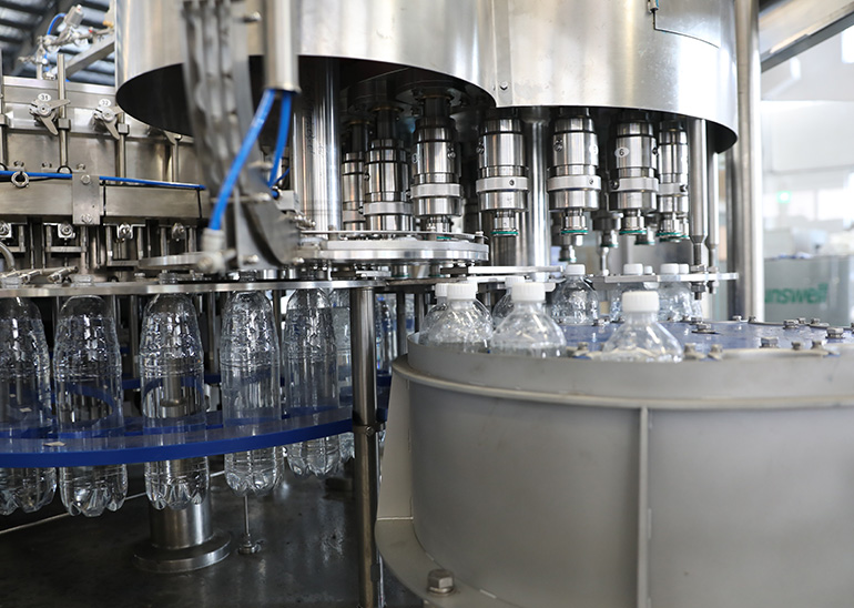24000BPH PET Bottle Carbonated Cola Drink Rinser Filler Capper Machine