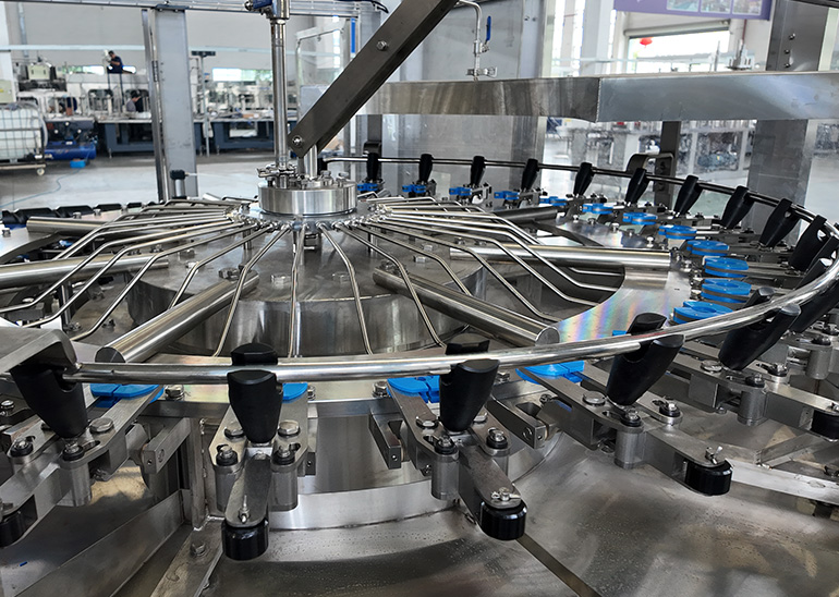 12000BPH 2oz Bottling Line for Shot