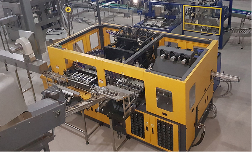 Comparison Between Linear and Rotary Blow Molding Machines